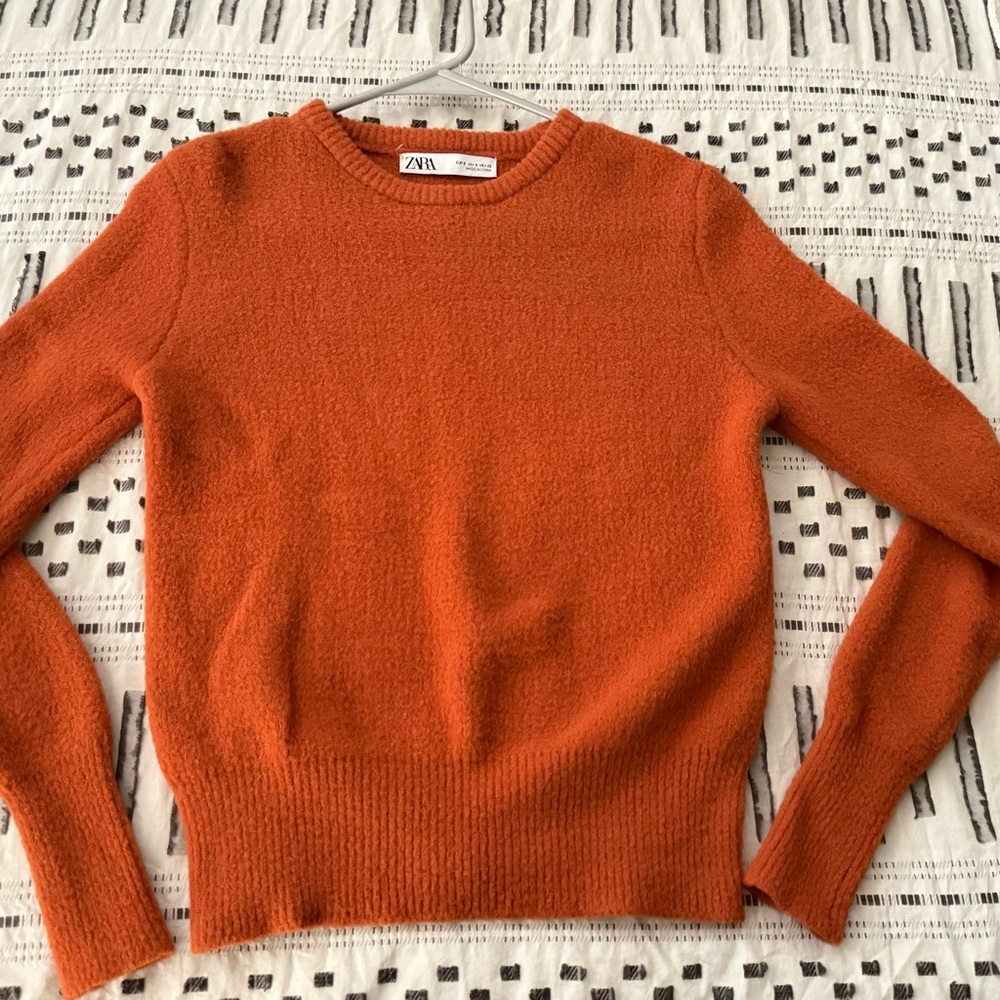 Zara Women's Vibrant Orange Crew Neck Sweater